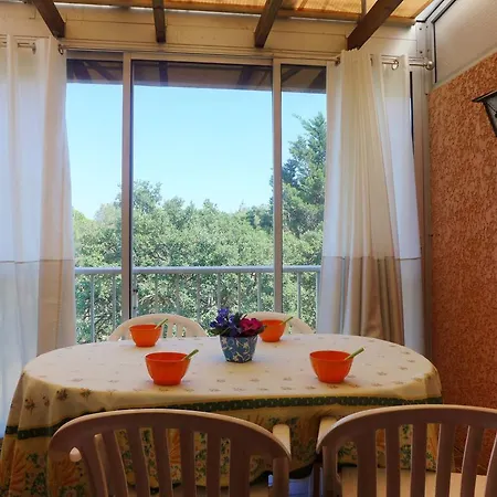 Appartement Les Gemeaux 2 *